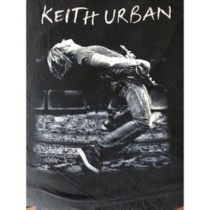 KEITH URBAN T Shirt Men Large Black Country Music GET CLOSER TOUR Concert 2011